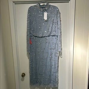 Elegant Blue Midi Dress